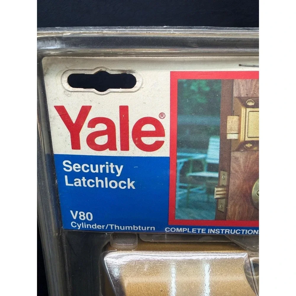 Yale Security Latchlock V80 Cylinder/Thumbturn Brass Finish NOS Vintage Lock